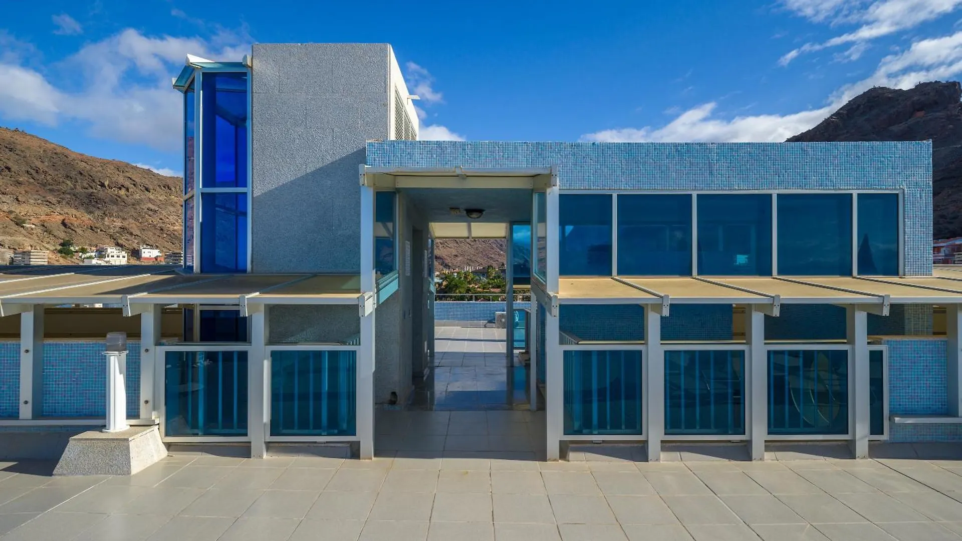 Amarre Beach Puerto De Mogan Apartment